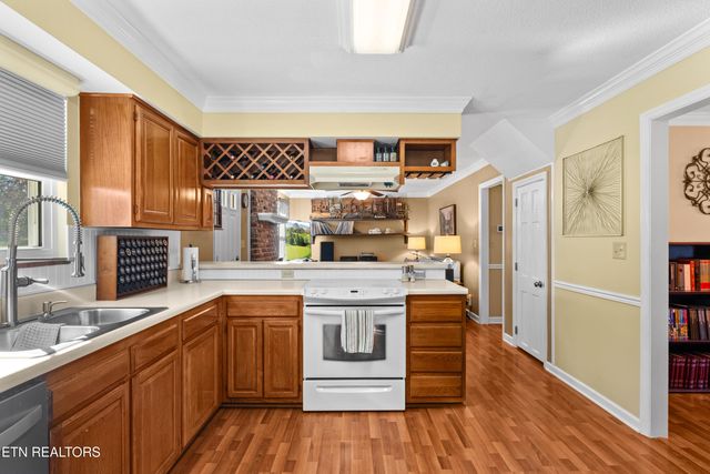 100 Harper Lane, Oak Ridge, TN 37830