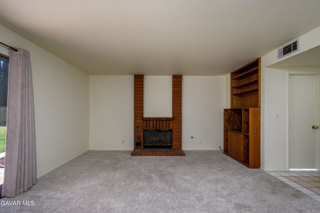 38016 Ranier Drive, Palmdale, CA 93552