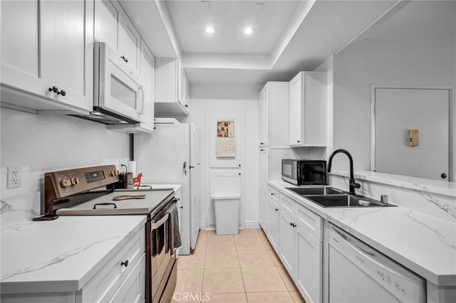 20702 El Toro Rd 317, Lake Forest, CA 92630