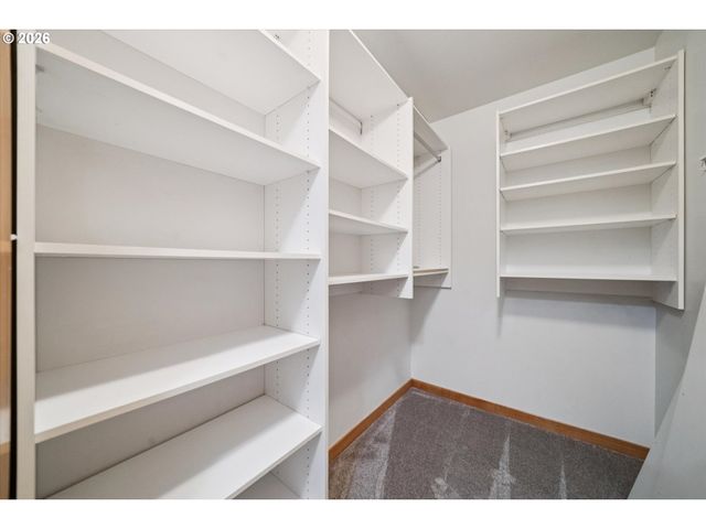 1030 Nw Johnson St 323, Portland, OR 97209
