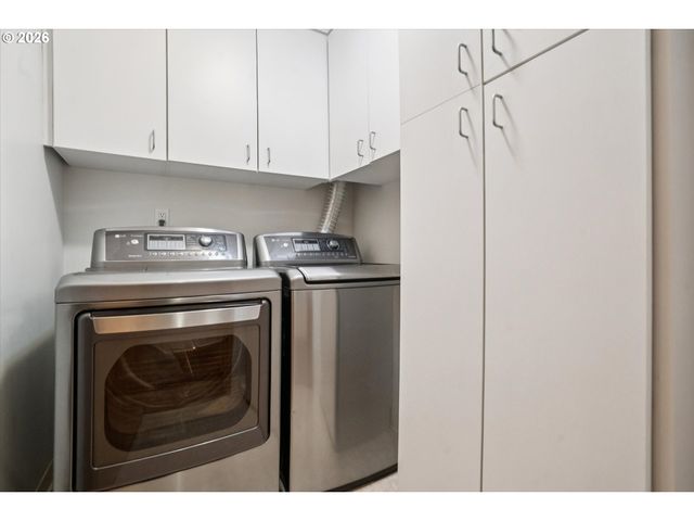 1030 Nw Johnson St 323, Portland, OR 97209