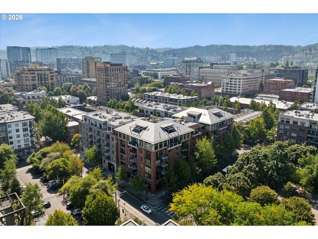 1030 Nw Johnson St 323, Portland, OR 97209