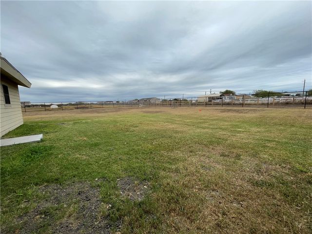 3564 County Road 48, Robstown, TX 78380
