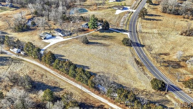 818 W Highway D, Wentzville, MO 63385