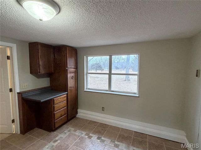 818 W Highway D, Wentzville, MO 63385