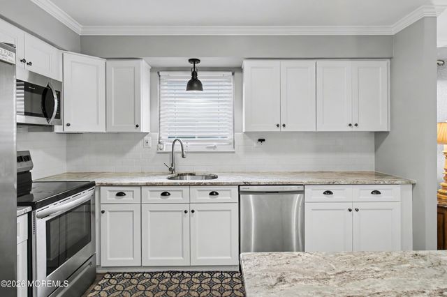 6 Bryant Road 6, Brick, NJ 08724