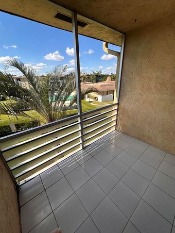 100 Village Green Circle E 306, Palm Springs, FL 33461