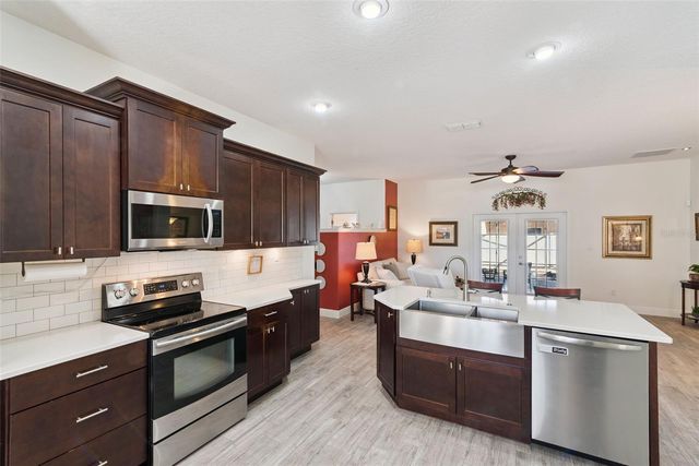 2720 SAVANNAH DRIVE, Leesburg, FL 34748