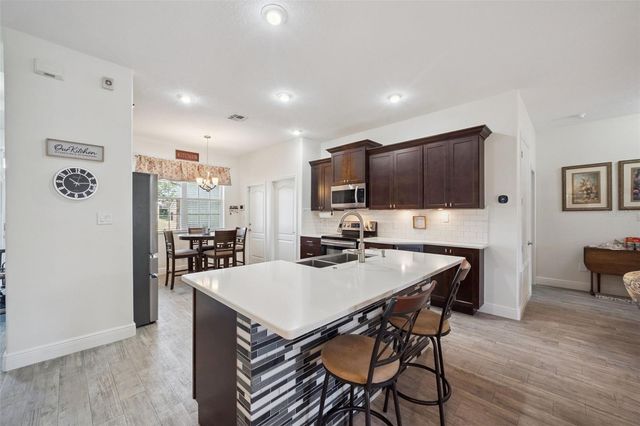 2720 SAVANNAH DRIVE, Leesburg, FL 34748