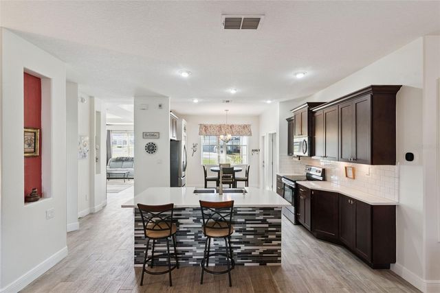 2720 SAVANNAH DRIVE, Leesburg, FL 34748
