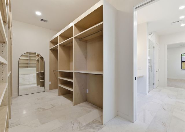 959 Althea Drive, Houston, TX 77018