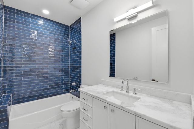 959 Althea Drive, Houston, TX 77018