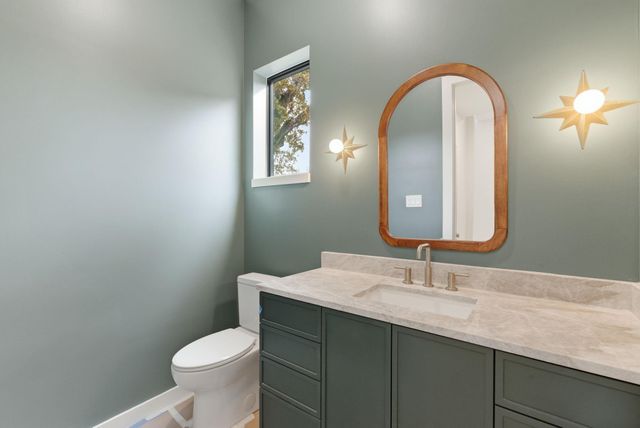 959 Althea Drive, Houston, TX 77018