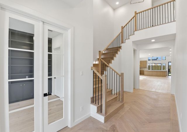 959 Althea Drive, Houston, TX 77018