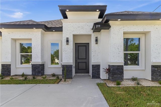 219 S 17th Street, Donna, TX 78537