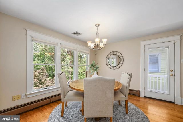 605 JOHNSTON PL, Alexandria, VA 22301