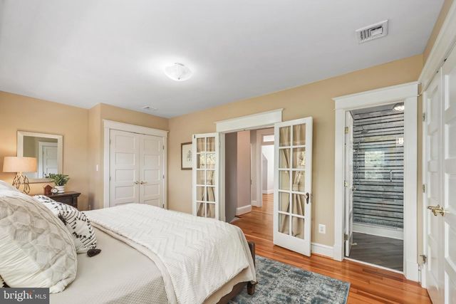 605 JOHNSTON PL, Alexandria, VA 22301