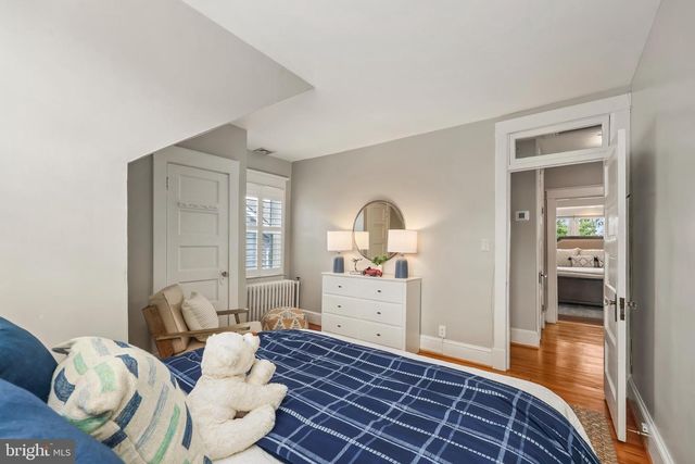 605 JOHNSTON PL, Alexandria, VA 22301