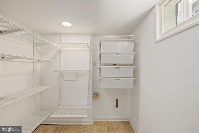 605 JOHNSTON PL, Alexandria, VA 22301