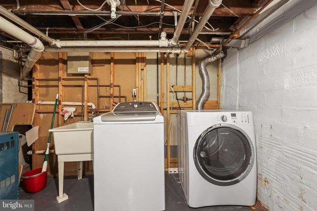 605 JOHNSTON PL, Alexandria, VA 22301