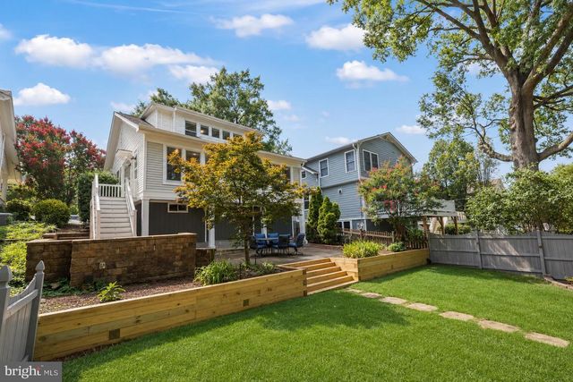 605 JOHNSTON PL, Alexandria, VA 22301