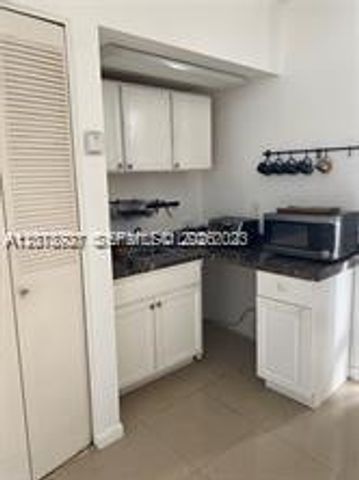 770 NE 69th St 1E, Miami, FL 33138