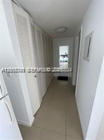 770 NE 69th St 1E, Miami, FL 33138