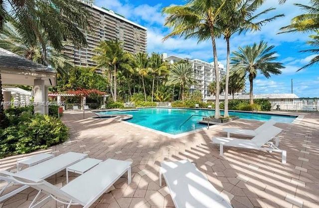 770 NE 69th St 1E, Miami, FL 33138