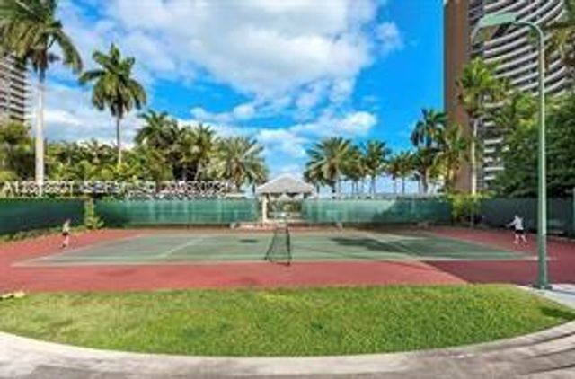 770 NE 69th St 1E, Miami, FL 33138
