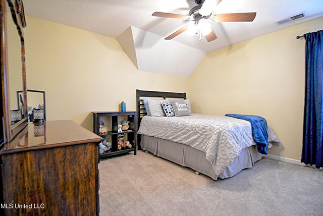 1230 E Cross Creek Drive, Hernando, MS 38632