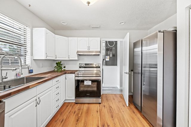 15400 N 76th Road N, Loxahatchee, FL 33470