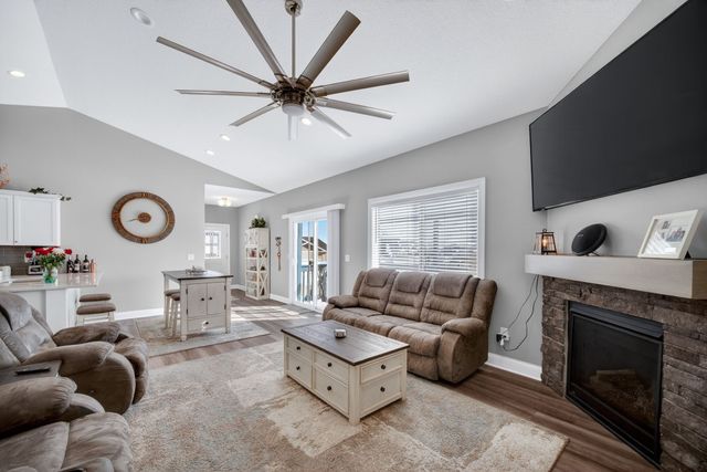 711 Dogwood Lane, Norwalk, IA 50211