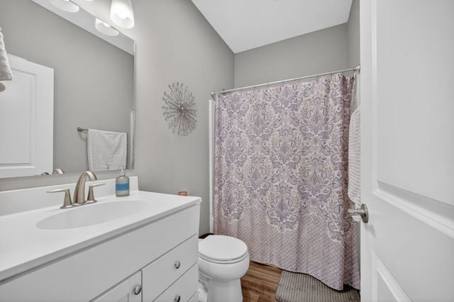 711 Dogwood Lane, Norwalk, IA 50211