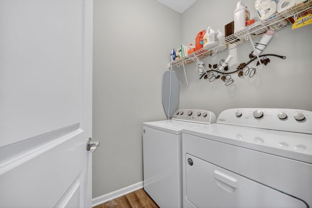 711 Dogwood Lane, Norwalk, IA 50211