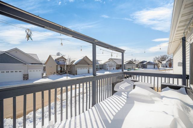 711 Dogwood Lane, Norwalk, IA 50211