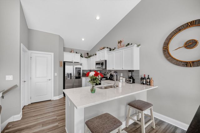 711 Dogwood Lane, Norwalk, IA 50211