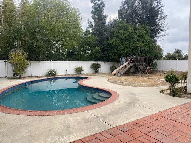2129 El Rancho, Fullerton, CA 92833