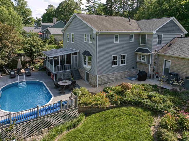 4019 Jennings Lane, Evansville, IN 47720
