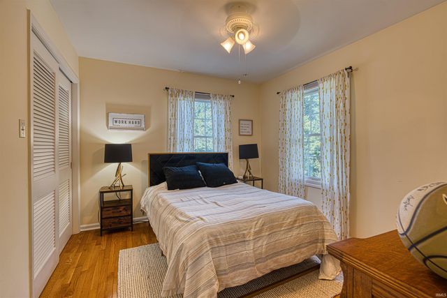 4019 Jennings Lane, Evansville, IN 47720