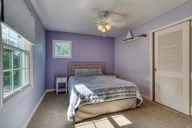 4019 Jennings Lane, Evansville, IN 47720