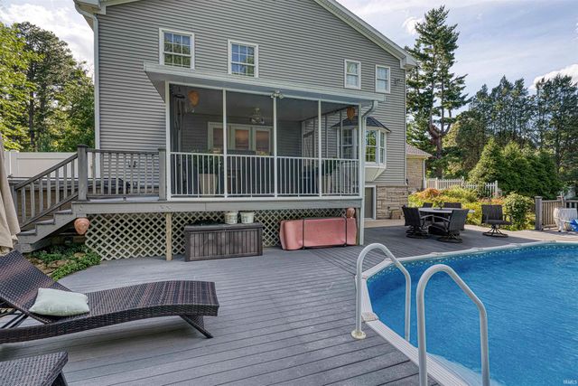 4019 Jennings Lane, Evansville, IN 47720