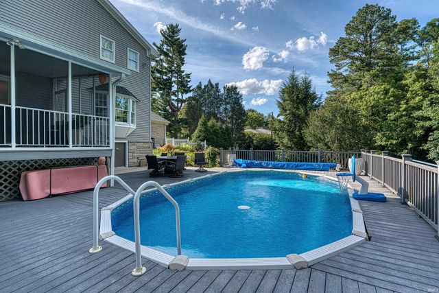 4019 Jennings Lane, Evansville, IN 47720