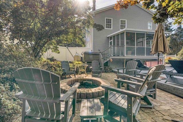 4019 Jennings Lane, Evansville, IN 47720