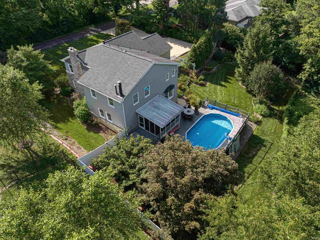4019 Jennings Lane, Evansville, IN 47720
