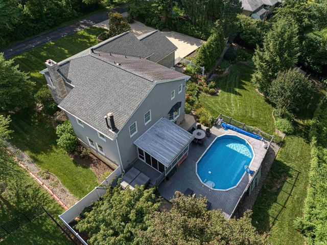 4019 Jennings Lane, Evansville, IN 47720