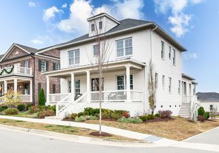 1204 Luckett Rd, Nashville, TN 37221