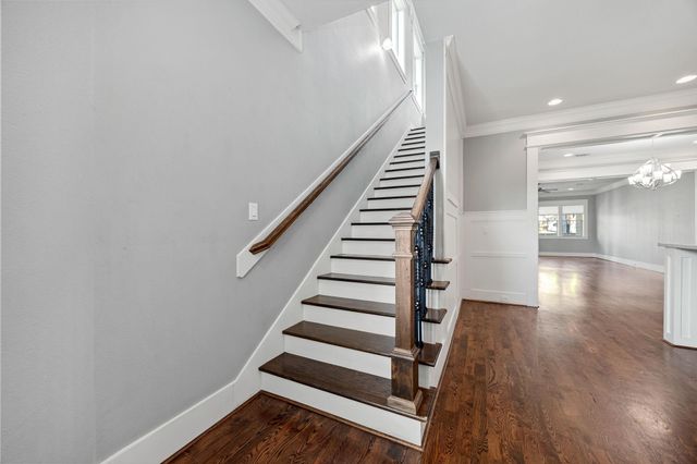 519 E 28th Street, Houston, TX 77008