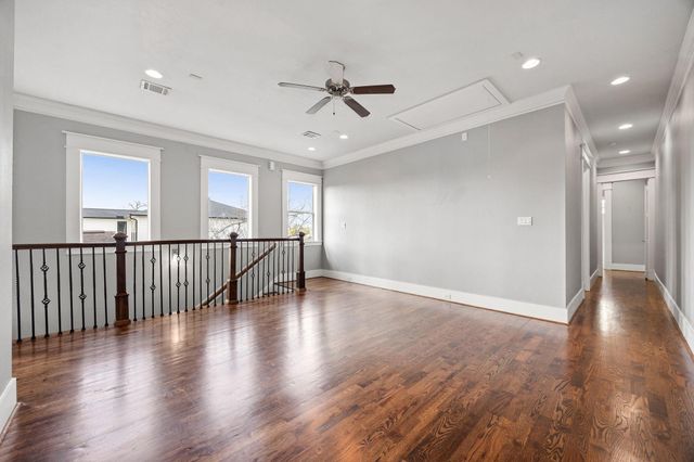 519 E 28th Street, Houston, TX 77008