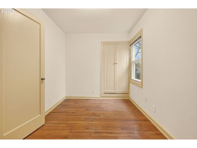 142 HOLMES Ln, Oregon City, OR 97045