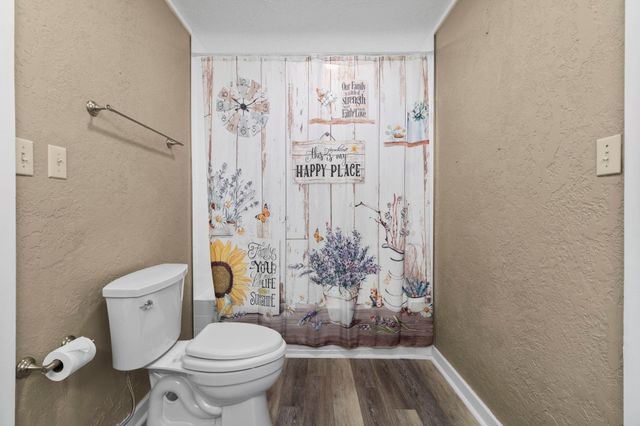 205 Jefferson Davis, Livingston, TX 77351